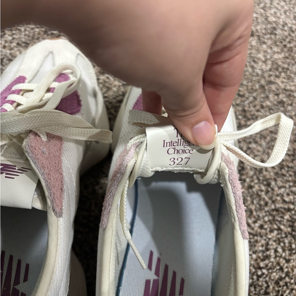 New Balance Women's Cream and Pink Runner Sneakers 327 The Intelligence Choice - Picture 7 of 7